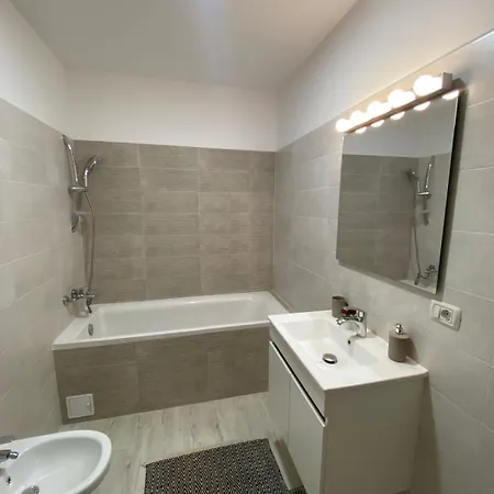 Kc Studio&apartment Апартаменти *