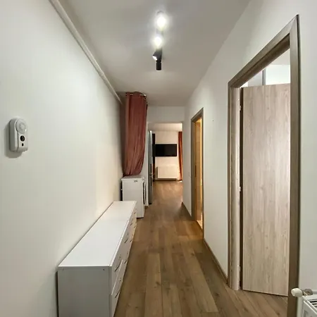Апартаменти Kc Studio&apartment Брашов