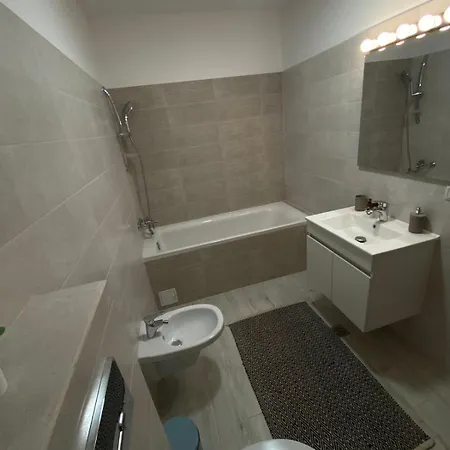 Kc Studio&apartment Апартаменти *