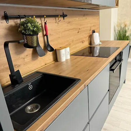 Апартаменти Kc Studio&apartment *