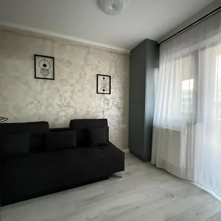 Kc Studio&apartment Апартаменти *